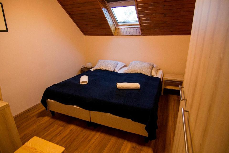 Natura Panzio&Apartmanhaz Orfu Exterior photo